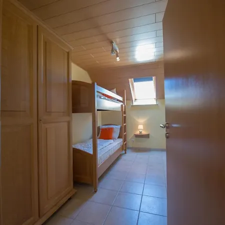 Haus Engel * Burg Reuland